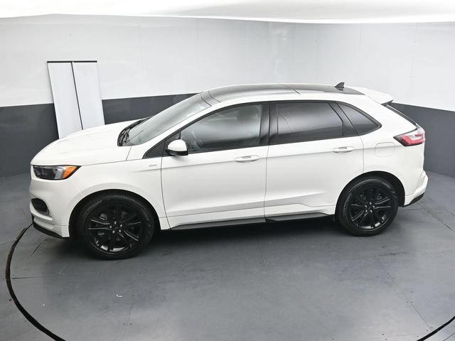 Certified 2024 Ford Edge ST-Line w/ Class II Trailer Tow Package AWD/4WD image 22