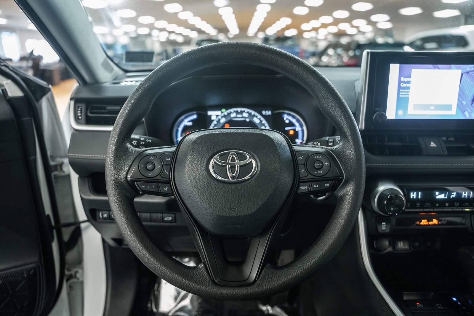 Used 2024 Toyota RAV4 XLE w/ Convenience Package image 37