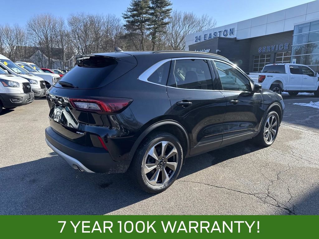 Certified 2023 Ford Escape Platinum w/ Premium Technology Package image 7