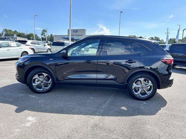 Certified 2026 Ford Escape ST-Line FWD image 7