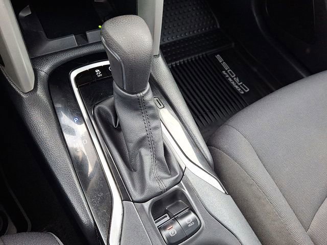 Used 2024 Toyota Corolla Cross LE w/ Moonroof Package AWD/4WD image 23