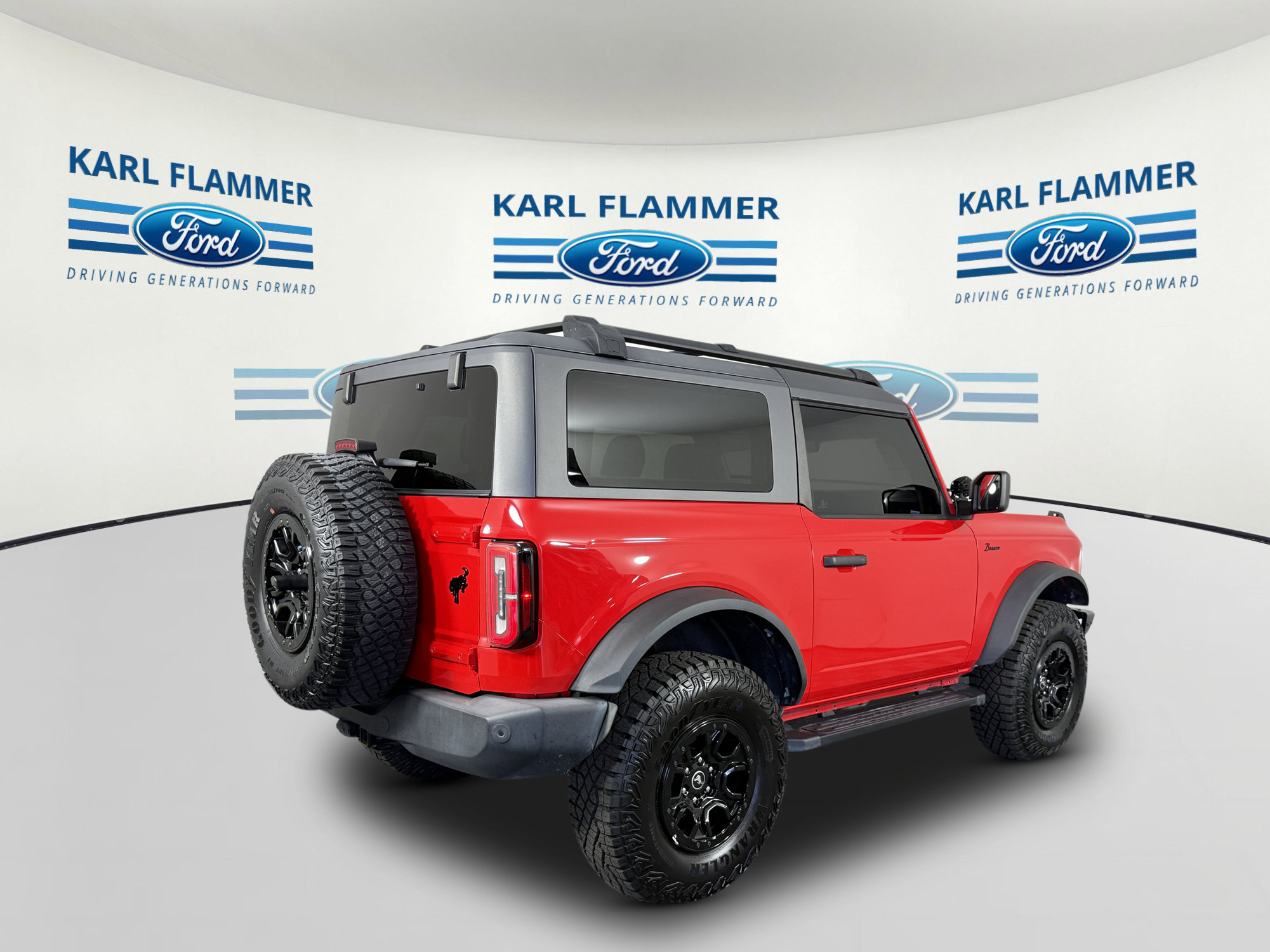 Certified 2021 Ford Bronco Big Bend w/ Sasquatch Package AWD/4WD image 3