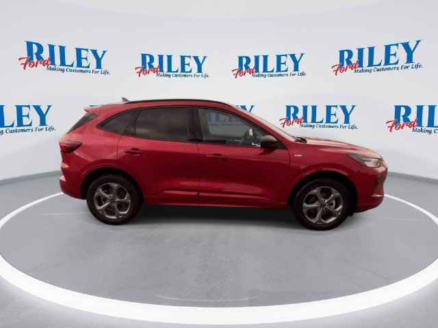Certified 2024 Ford Escape ST-Line w/ Tech Pack #1 AWD/4WD image 10