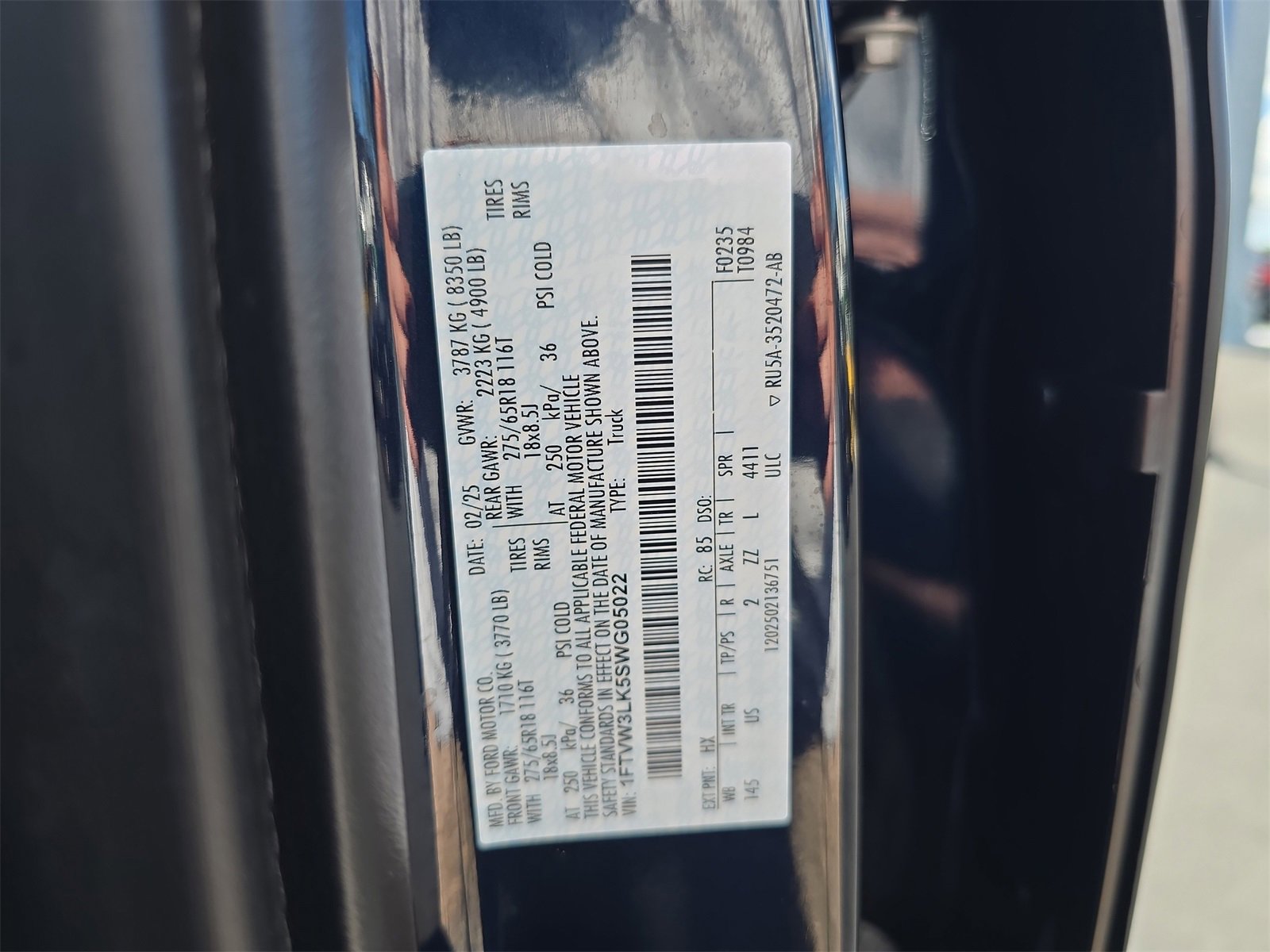 Certified 2025 Ford F150 Lightning XLT image 29