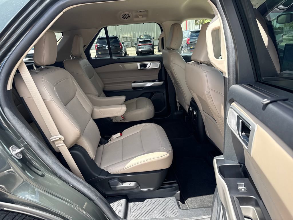 Certified 2023 Ford Explorer Limited w/ Limited Technology Package image 27