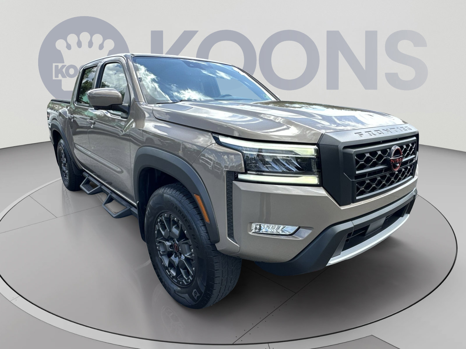 Used 2023 Nissan Frontier PRO-4X w/ Pro-4X Premium Package AWD/4WD image 2