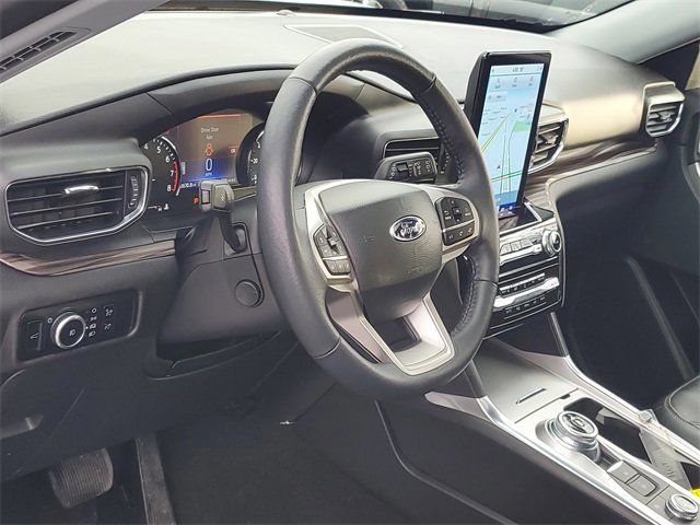 Certified 2023 Ford Explorer Limited w/ Limited Technology Package image 15