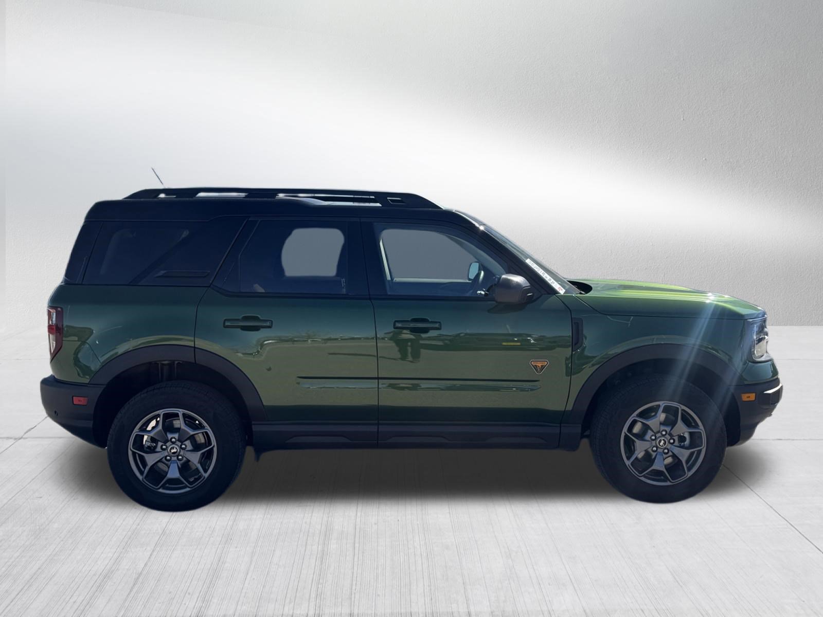Certified 2024 Ford Bronco Sport Badlands w/ Premium Package AWD/4WD image 6