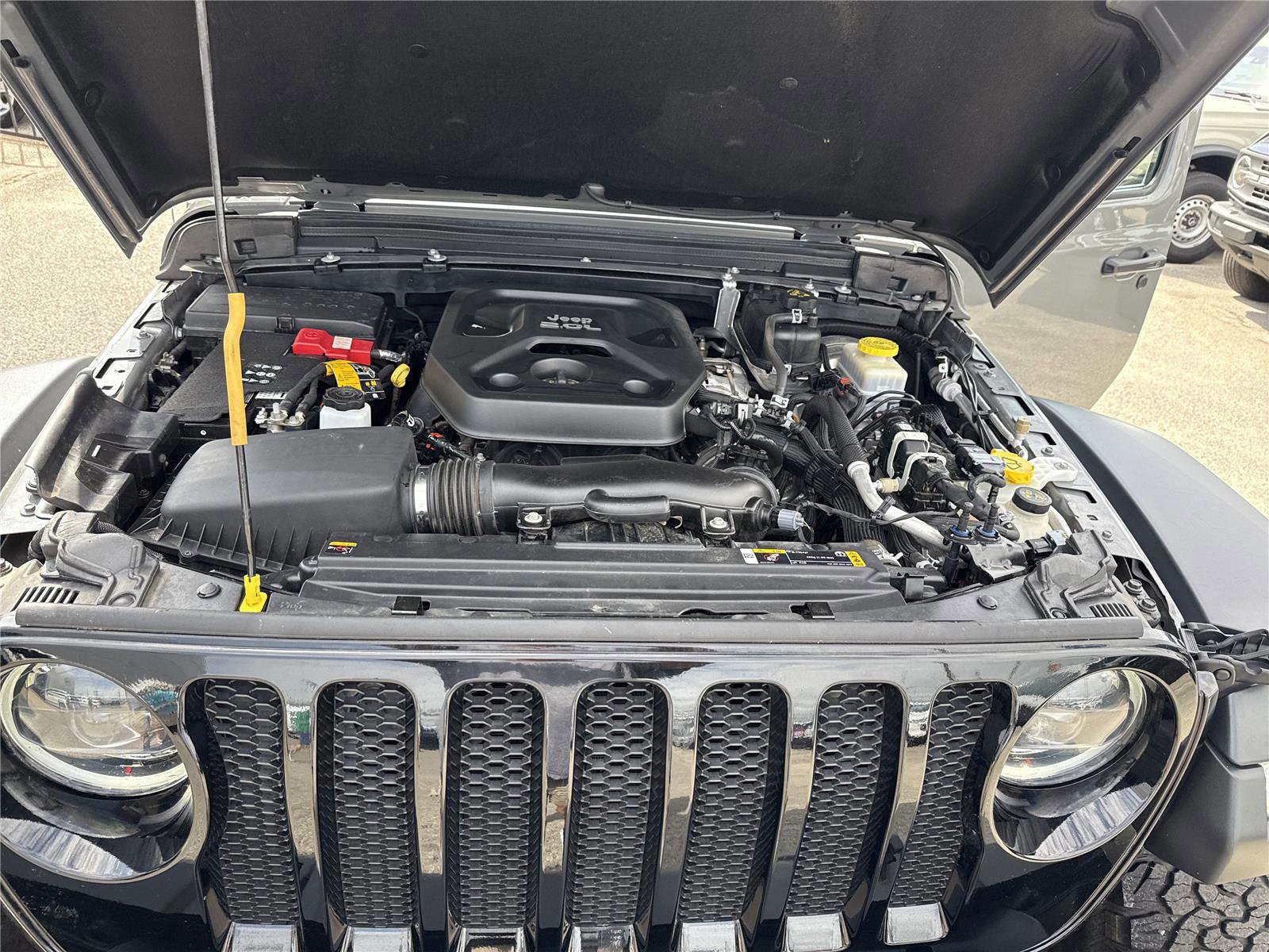 Used 2023 Jeep Wrangler Willys image 29