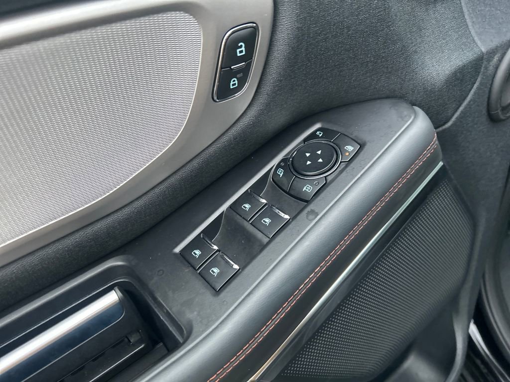 Certified 2025 Ford Expedition Active image 18