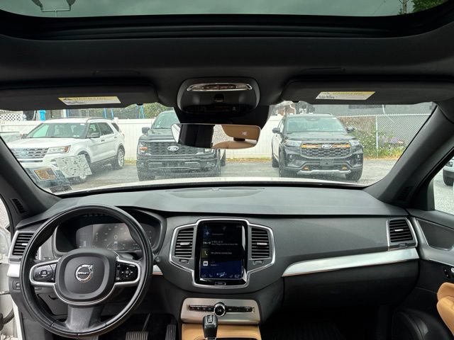 Used 2018 Volvo XC90 T5 Momentum w/ Convenience Package AWD/4WD image 19