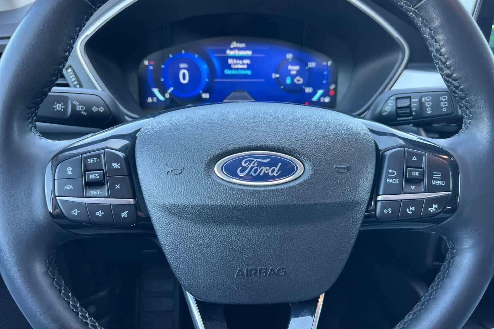 Certified 2022 Ford Escape SEL w/ Technology Package image 24