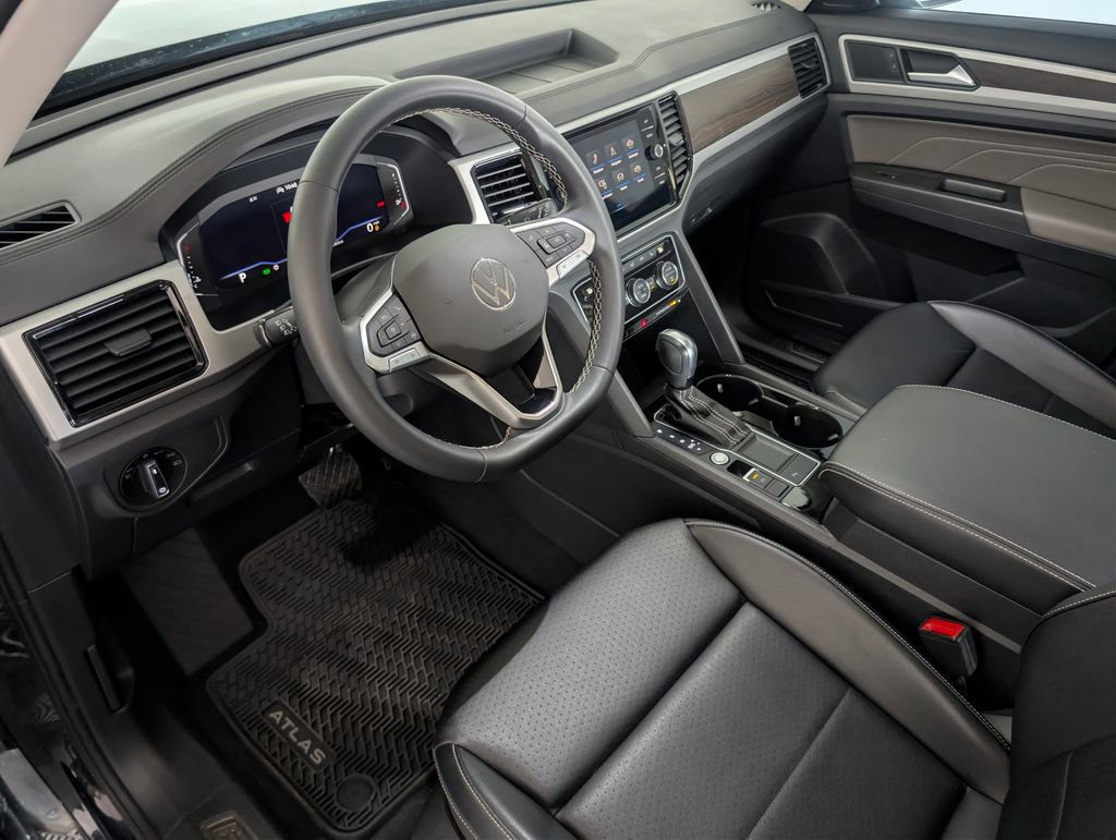 Used 2022 Volkswagen Atlas SE image 22