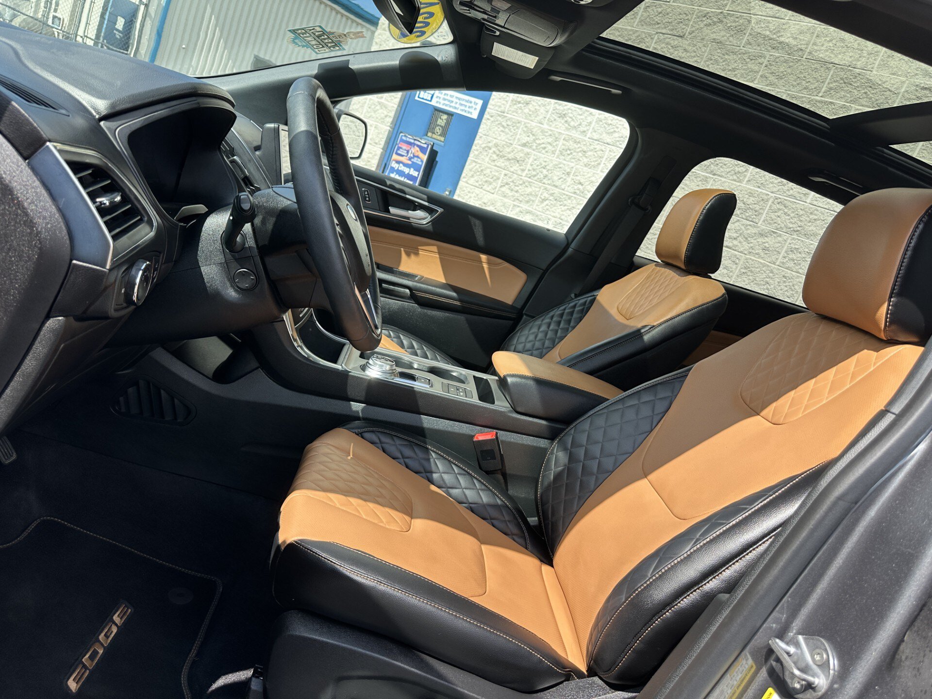 Certified 2024 Ford Edge Titanium w/ Titanium Elite Package AWD/4WD image 9