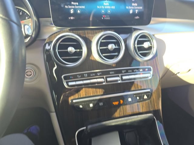 Used 2022 Mercedes-Benz GLC 300 image 18