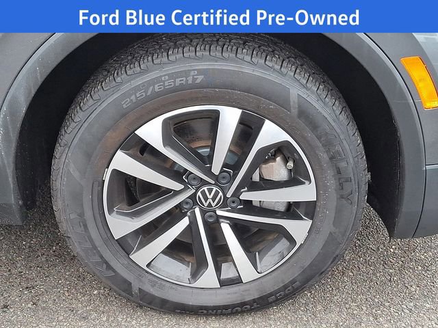 Used 2023 Volkswagen Tiguan S image 10