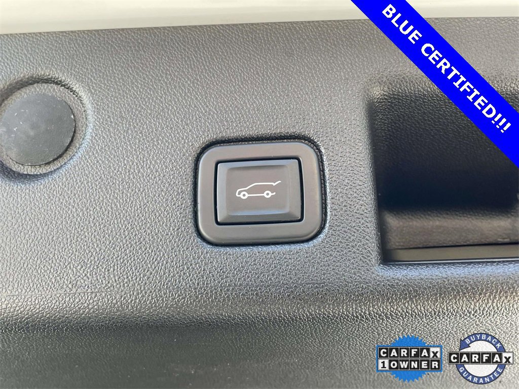 Used 2020 Chevrolet Equinox LT w/ Driver Convenience Package image 10