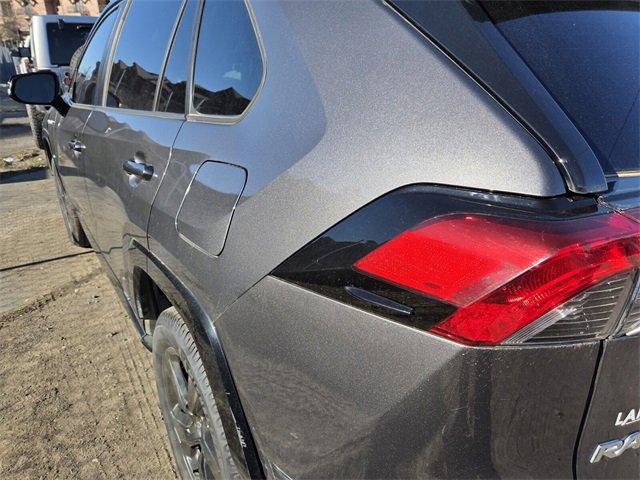 Used 2021 Toyota RAV4 XSE image 7