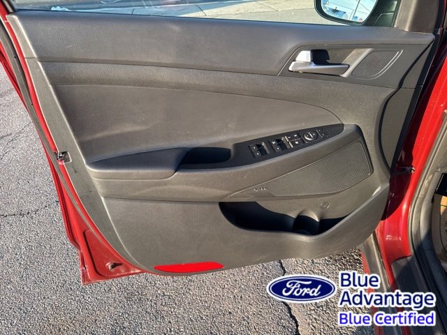 Used 2019 Hyundai Tucson Night image 14