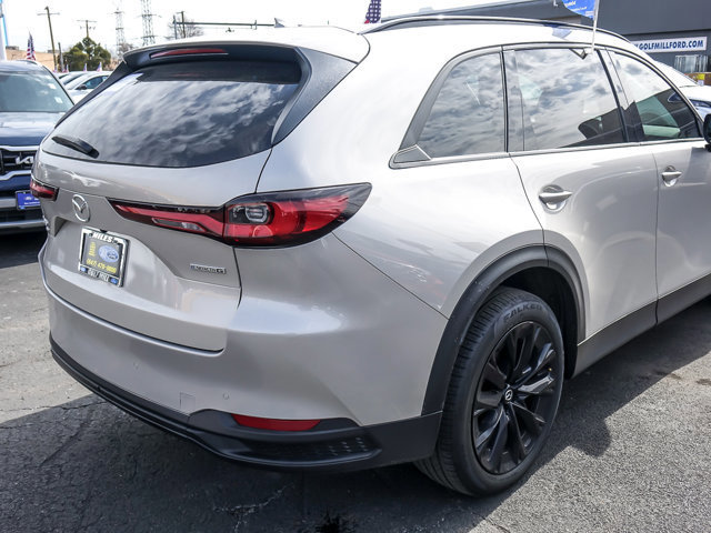 Used 2025 MAZDA CX-90 3.3 Turbo w/ Premium Sport Pkg image 4