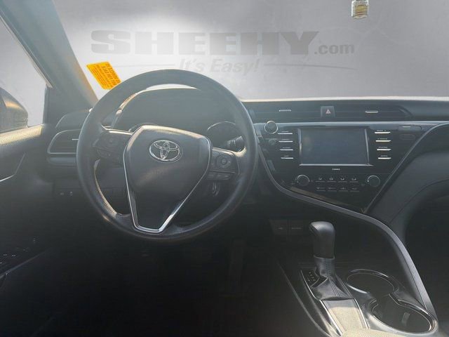 Used 2020 Toyota Camry LE FWD image 8