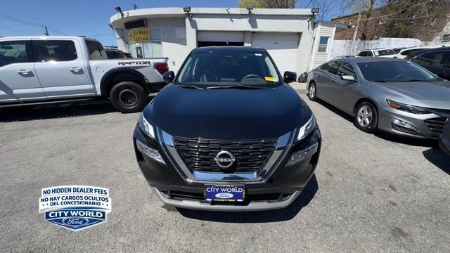 Used 2023 Nissan Rogue SV AWD/4WD image 5