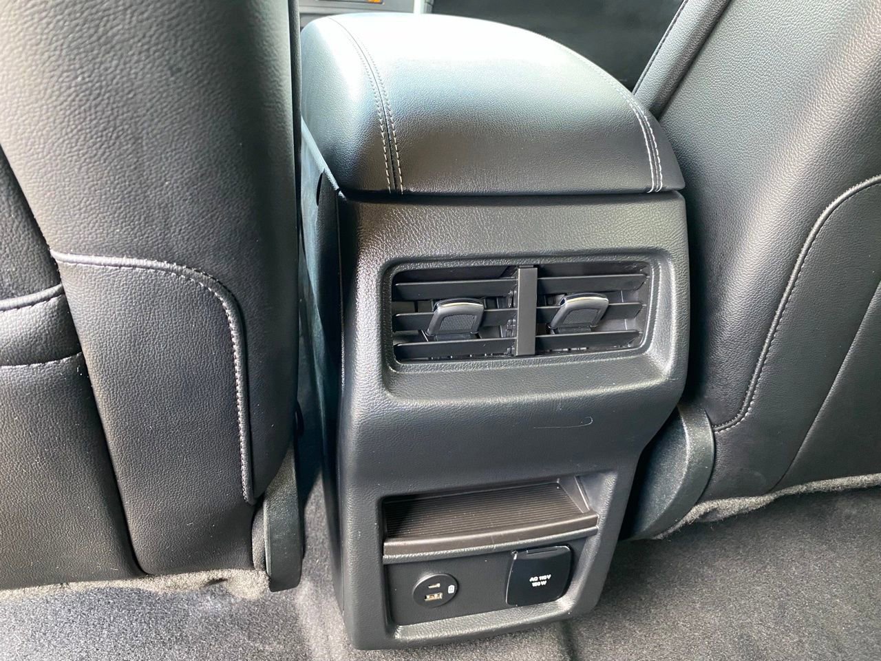 Certified 2022 Ford Edge Titanium image 19