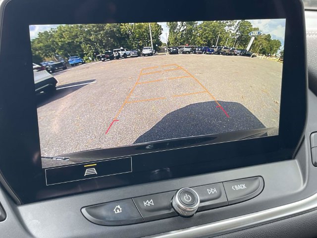 Used 2025 Chevrolet Blazer LT w/ Driver Confidence Package FWD image 16
