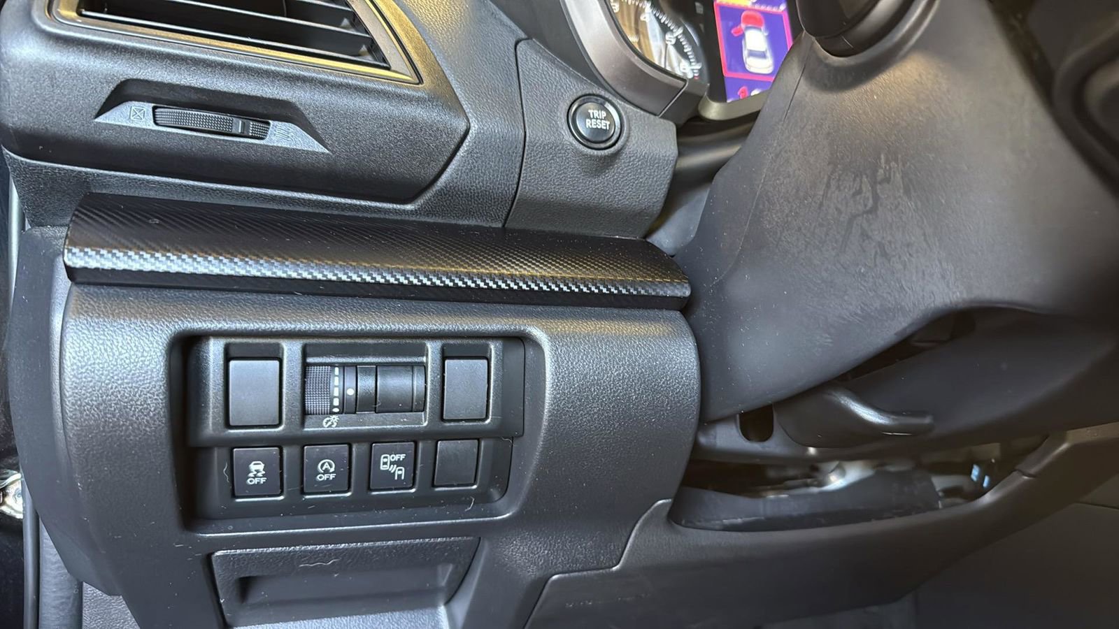 Used 2021 Subaru Crosstrek 2.0i Premium w/ Moonroof Package image 18