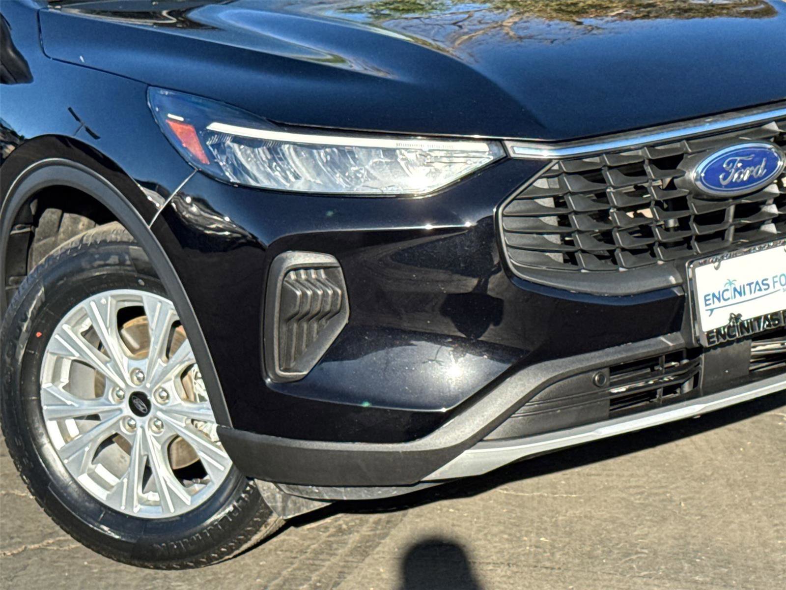 Certified 2024 Ford Escape Active image 9