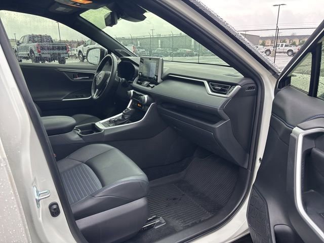 Used 2021 Toyota RAV4 XSE image 8
