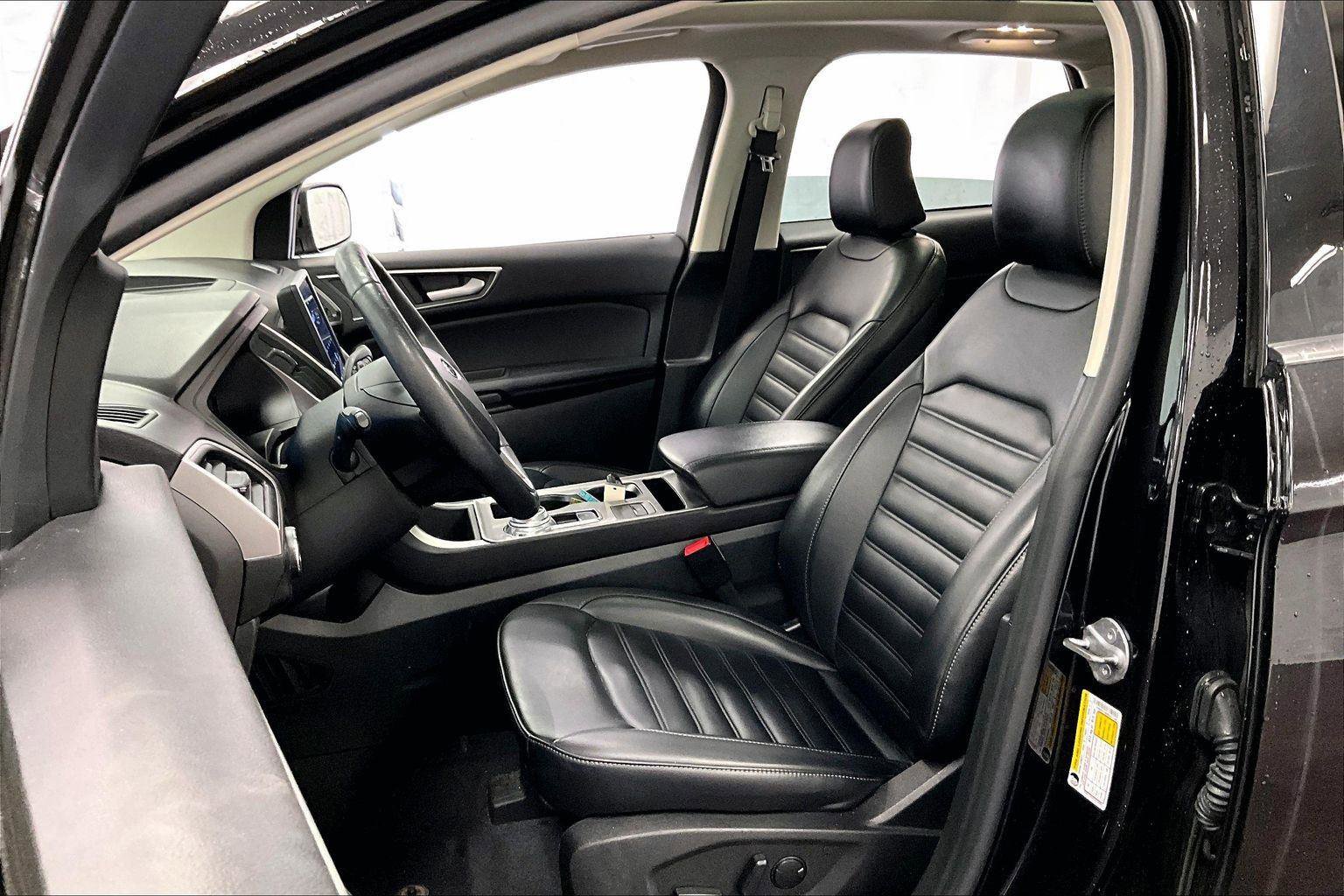 Certified 2024 Ford Edge SEL w/ Convenience Package image 24