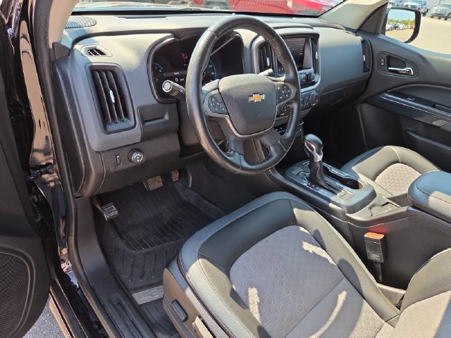 Used 2022 Chevrolet Colorado Z71 RWD image 11
