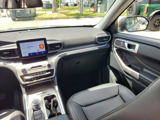 Certified 2024 Ford Explorer XLT w/ Equipment Group 202A AWD/4WD image 24