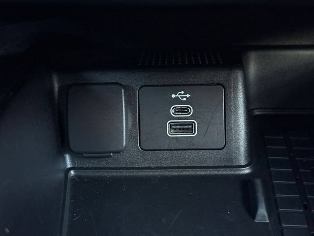 Certified 2025 Ford Bronco Sport Outer Banks w/ Outer Banks Tech Package+ AWD/4WD image 14