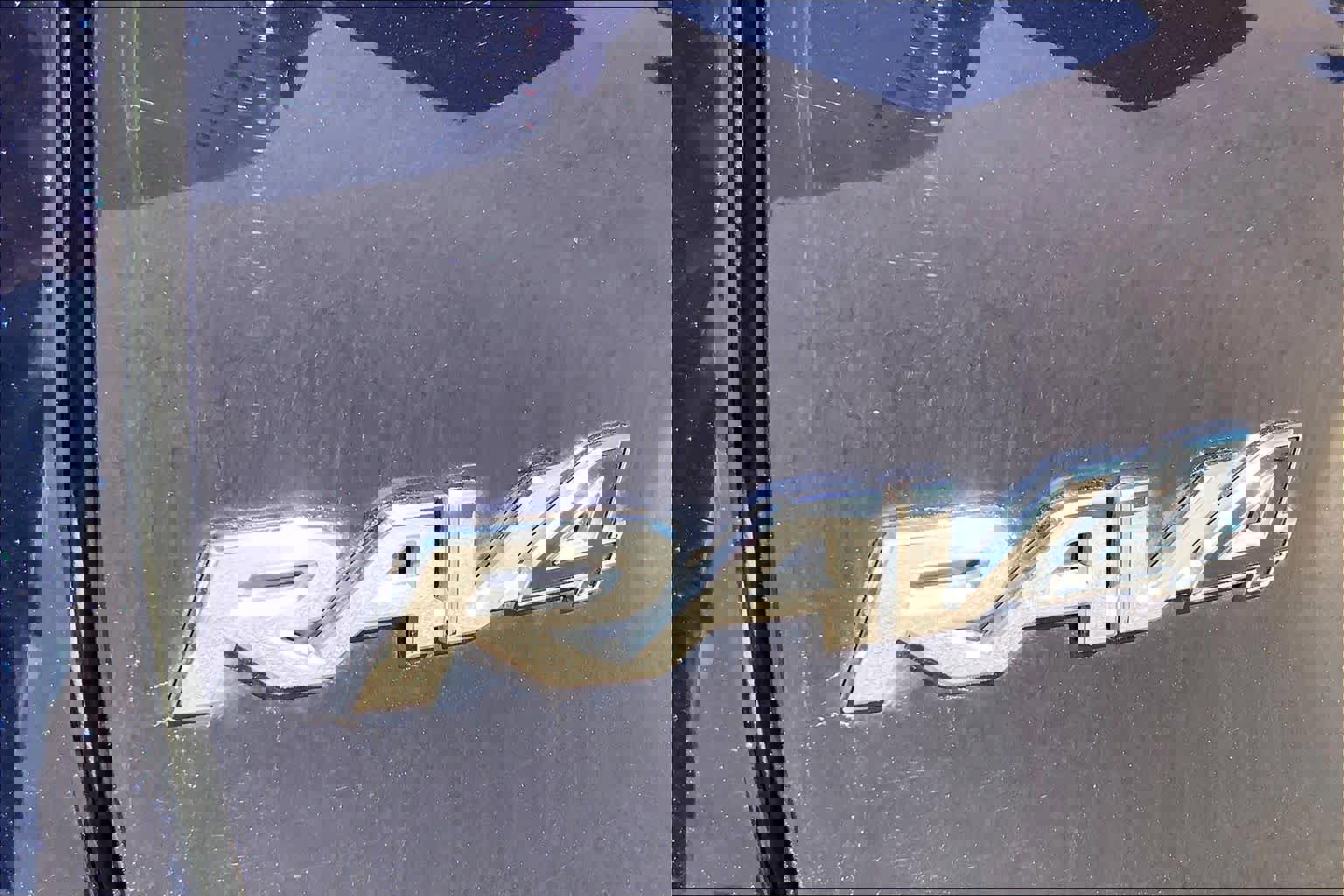 Used 2024 Toyota RAV4 XLE Premium image 31