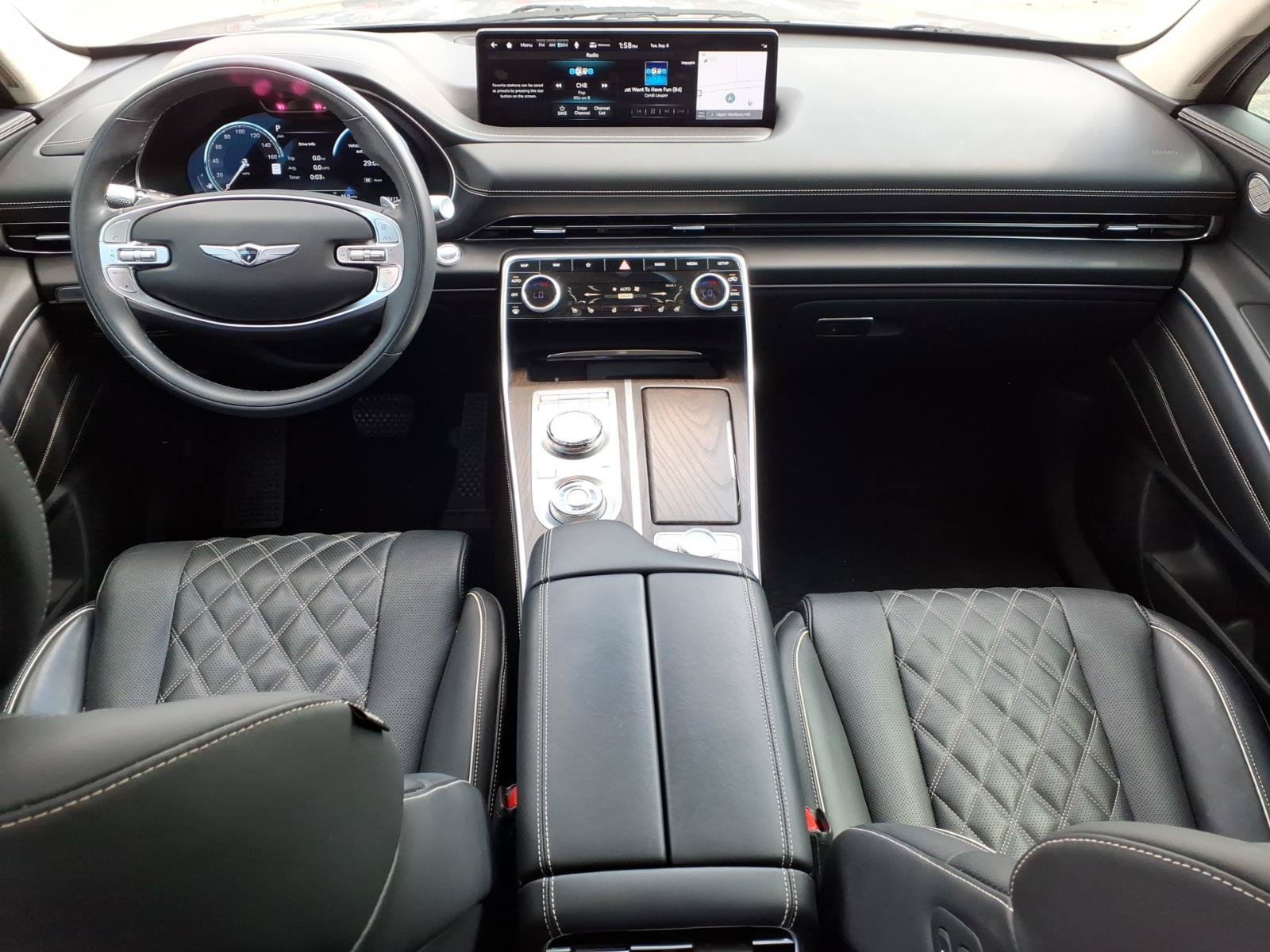 Used 2023 Genesis GV80 3.5T w/ Cargo Package AWD/4WD image 7
