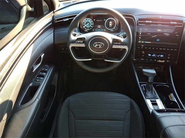 Used 2023 Hyundai Santa Cruz SEL Premium image 11