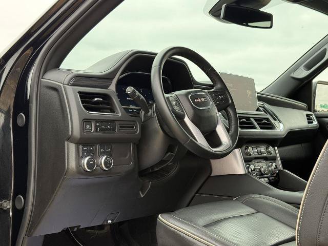 Used 2024 GMC Yukon SLT AWD/4WD image 12