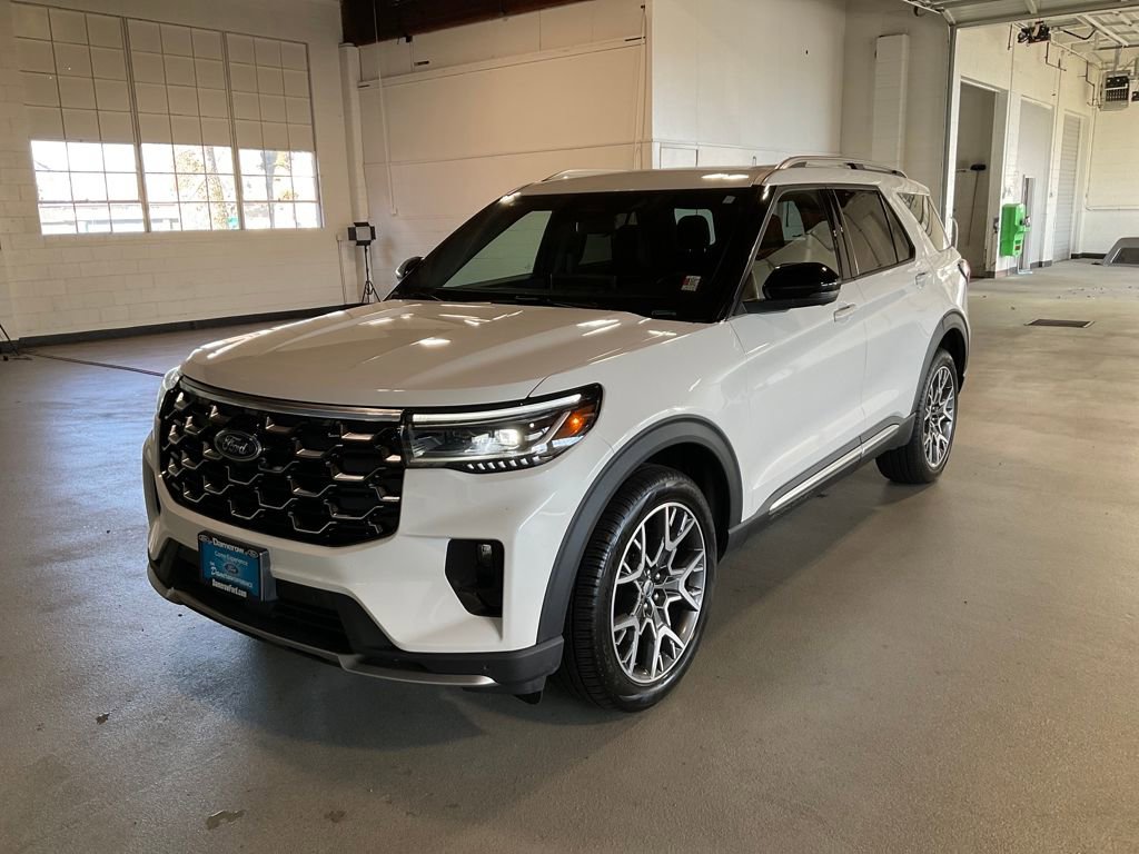 Certified 2025 Ford Explorer Platinum w/ Ultimate Package