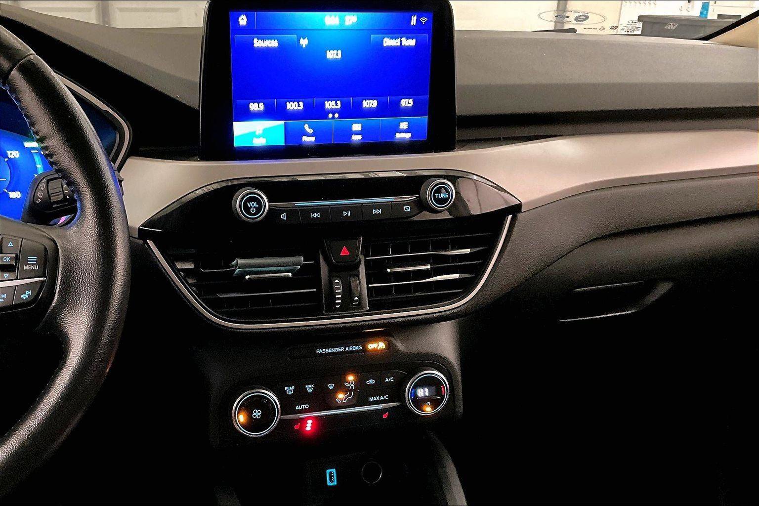 Certified 2020 Ford Escape SE Sport image 6
