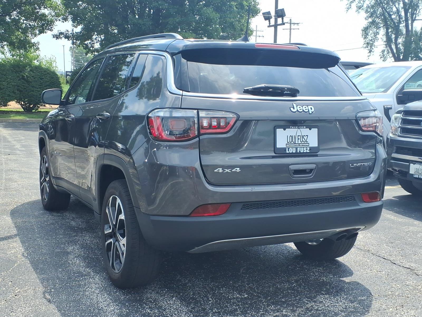 Used 2022 Jeep Compass Limited AWD/4WD image 25
