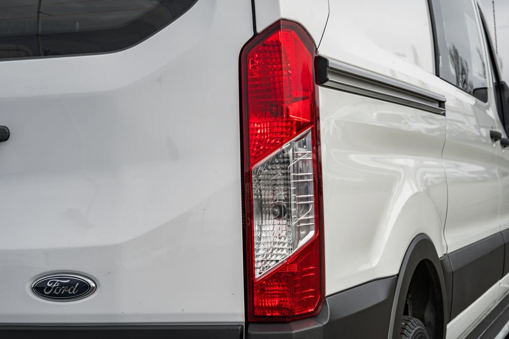 Certified 2024 Ford Transit 250 Low Roof w/ Exterior Upgrade Package image 7