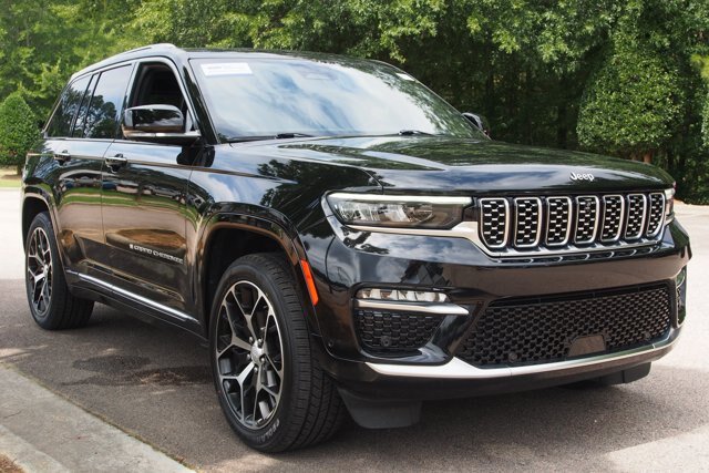 Used 2023 Jeep Grand Cherokee Summit