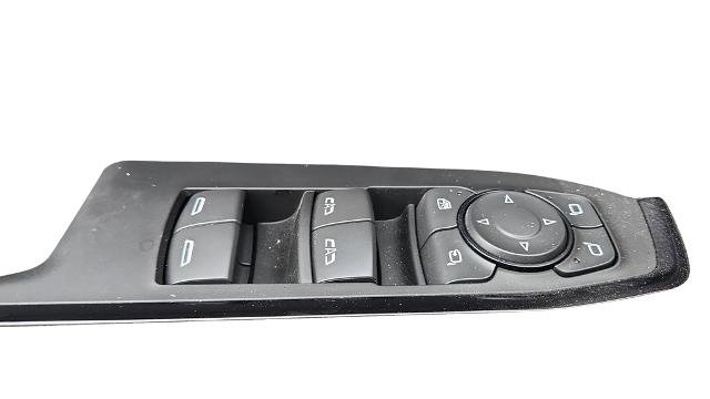 Used 2026 Chevrolet Silverado 1500 ZR2 w/ Dark Appearance Package image 27