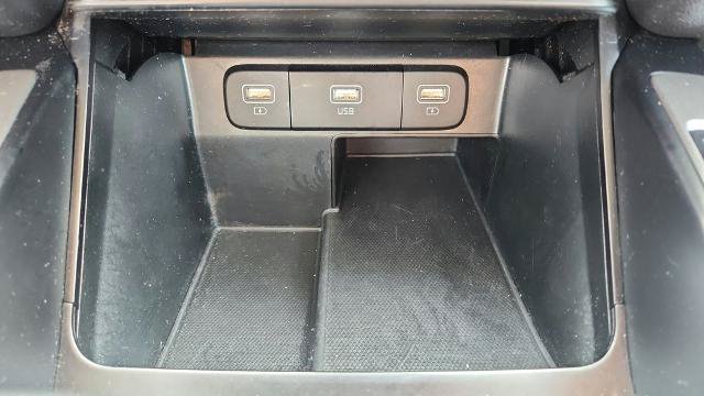 Used 2022 Kia Sorento S FWD image 17