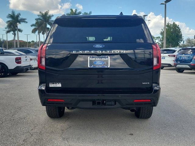 Certified 2025 Ford Expedition Max Active AWD/4WD image 3