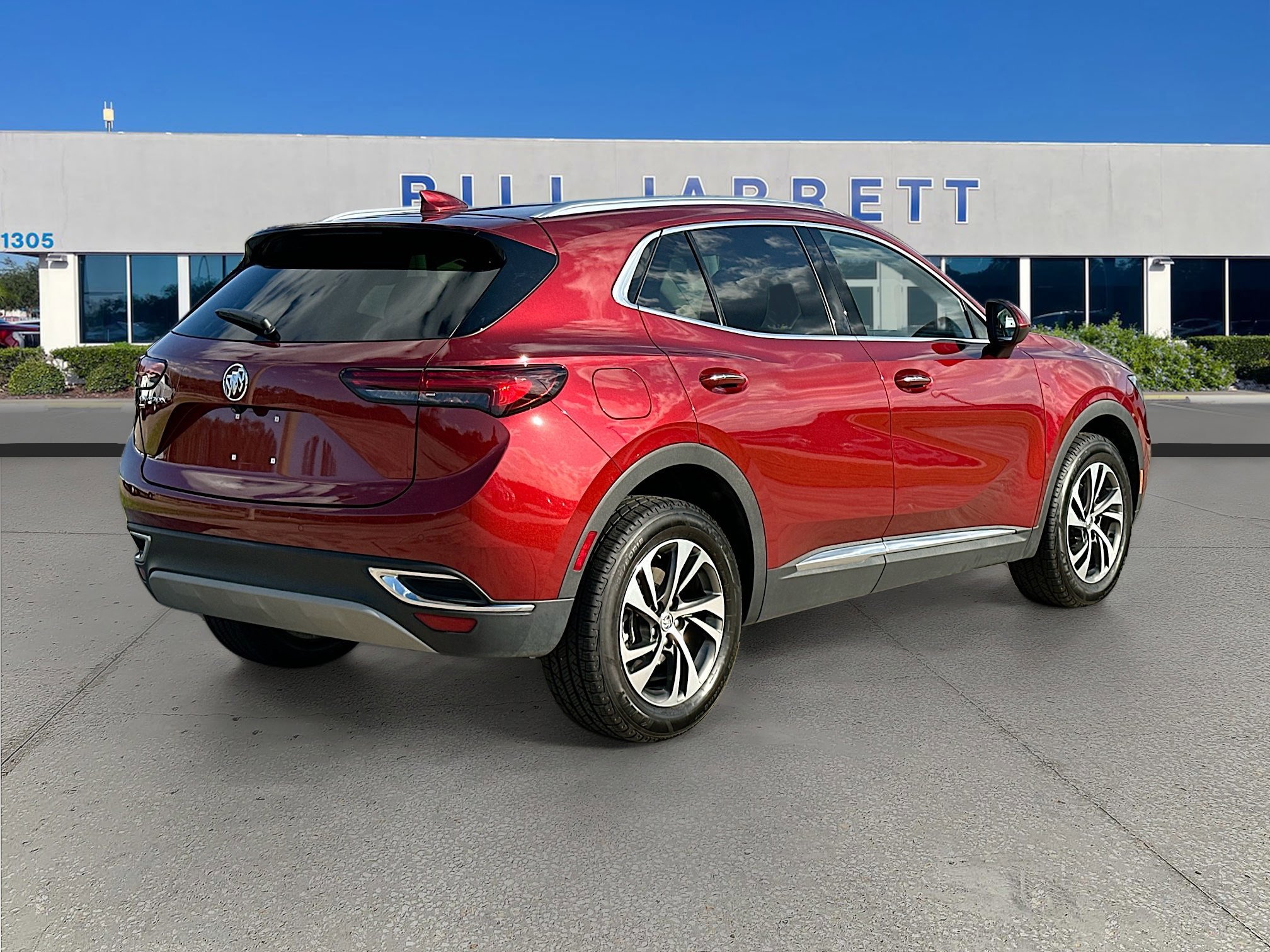 Used 2022 Buick Envision Essence w/ Safety Package image 5