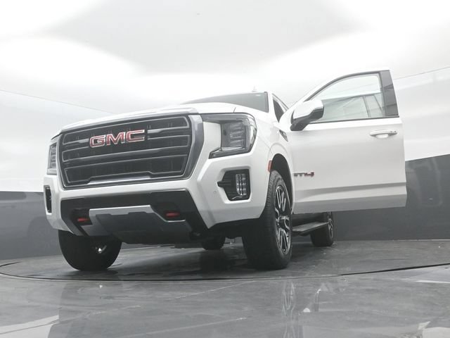 Used 2023 GMC Yukon XL AT4 w/ LPO, Floor Liner Package AWD/4WD image 33