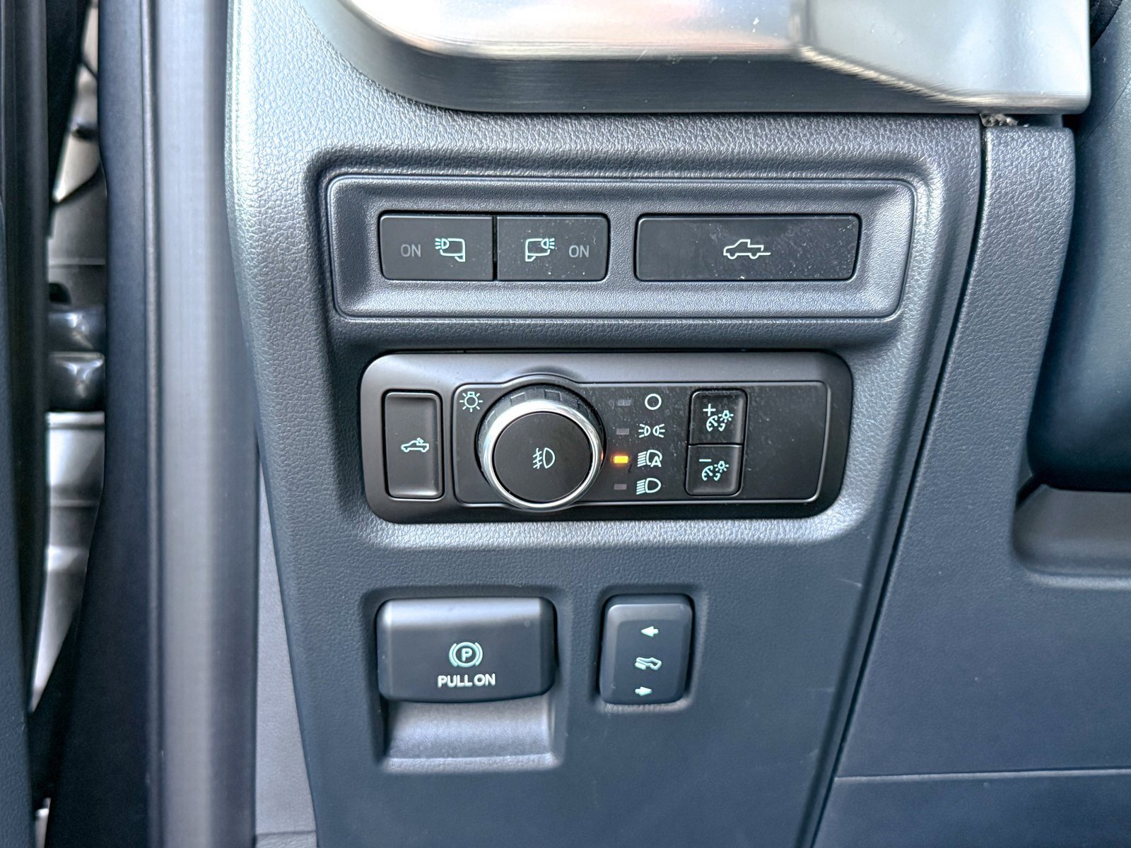 Certified 2023 Ford F150 Lariat w/ Equipment Group 502A High image 36